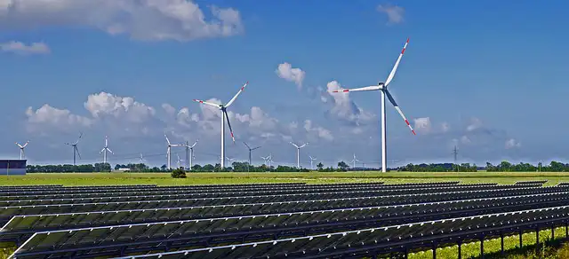 solar-park-gb53fa733c_640